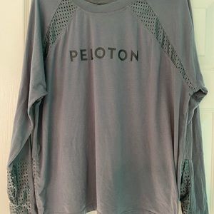 Peloton yoga style top long sleeve mesh size XL
